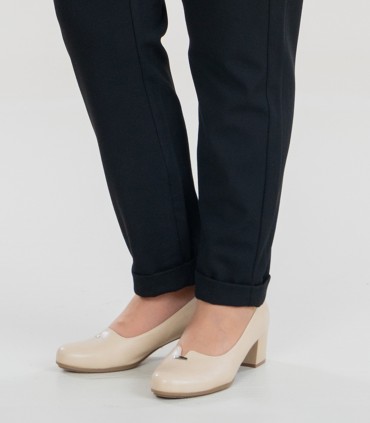 SIEVIEŠU APAVI 411821 01