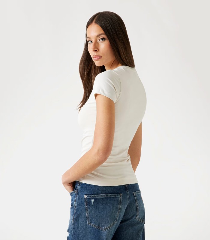 Guess naisten t-paita W5YI46*G9L9 (2)