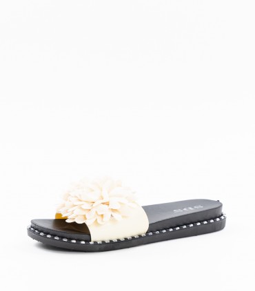 Sieviešu iešļūcenes 409866 04 (1)