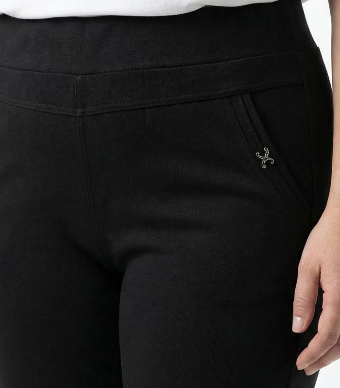 Naiste retuusid 920891 01 (3)